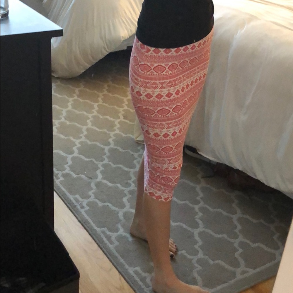Forever21 knee length pencil stretchy skirt - Picture 6 of 7